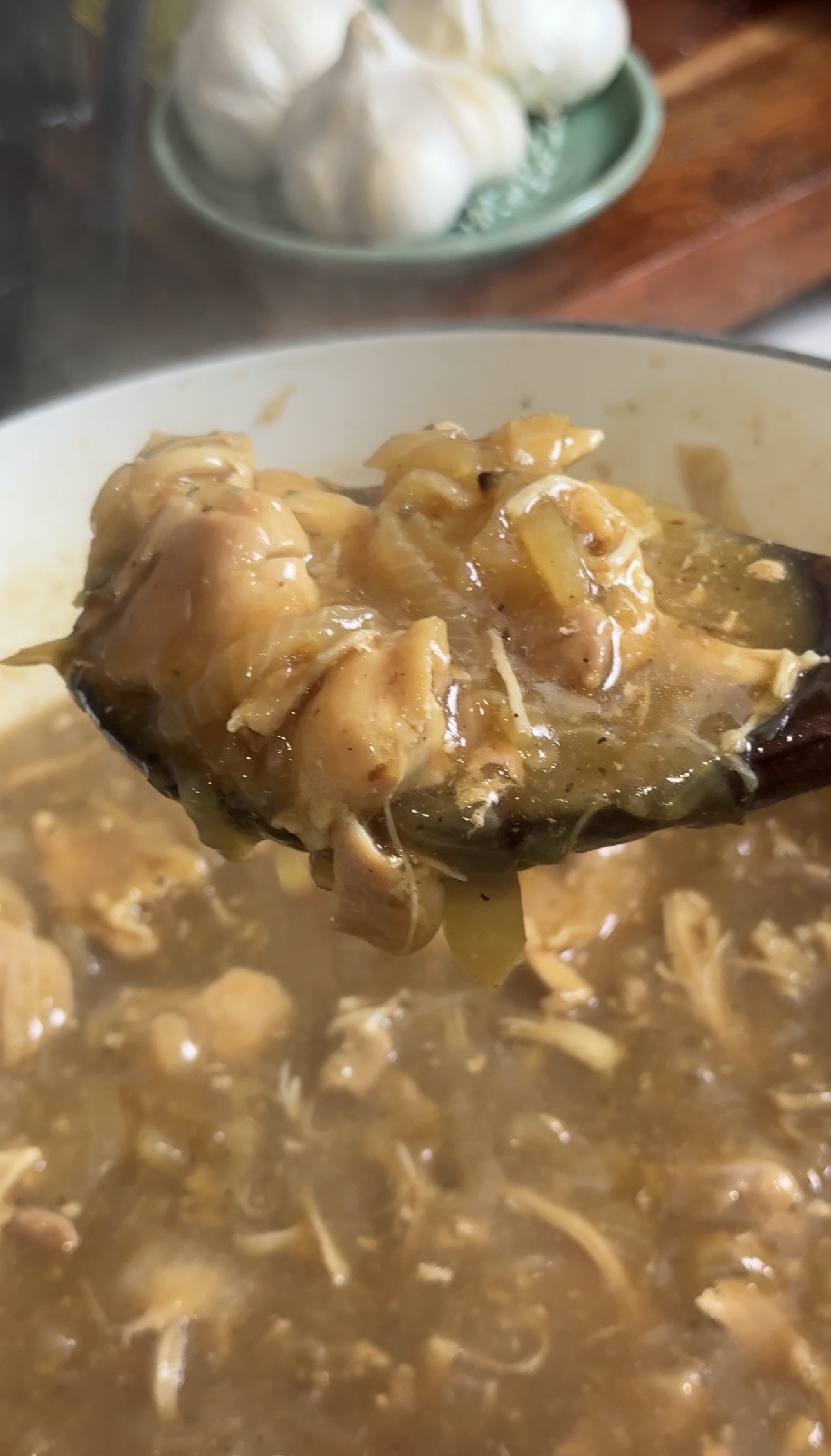 Smoothered Chicken with Mashed Potatoes